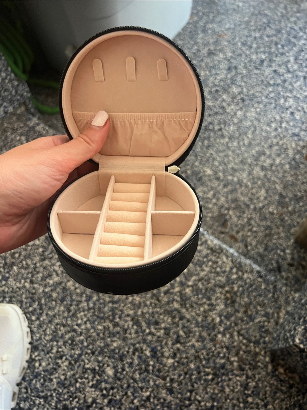 Round Black Travel Jewelry Case with Cream Interior